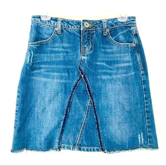 MUDD denim distressed skirt size 5 junior - Picture 1 of 7